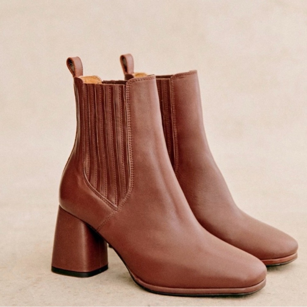 Sezane Dorie Boots Chocolate Size 8